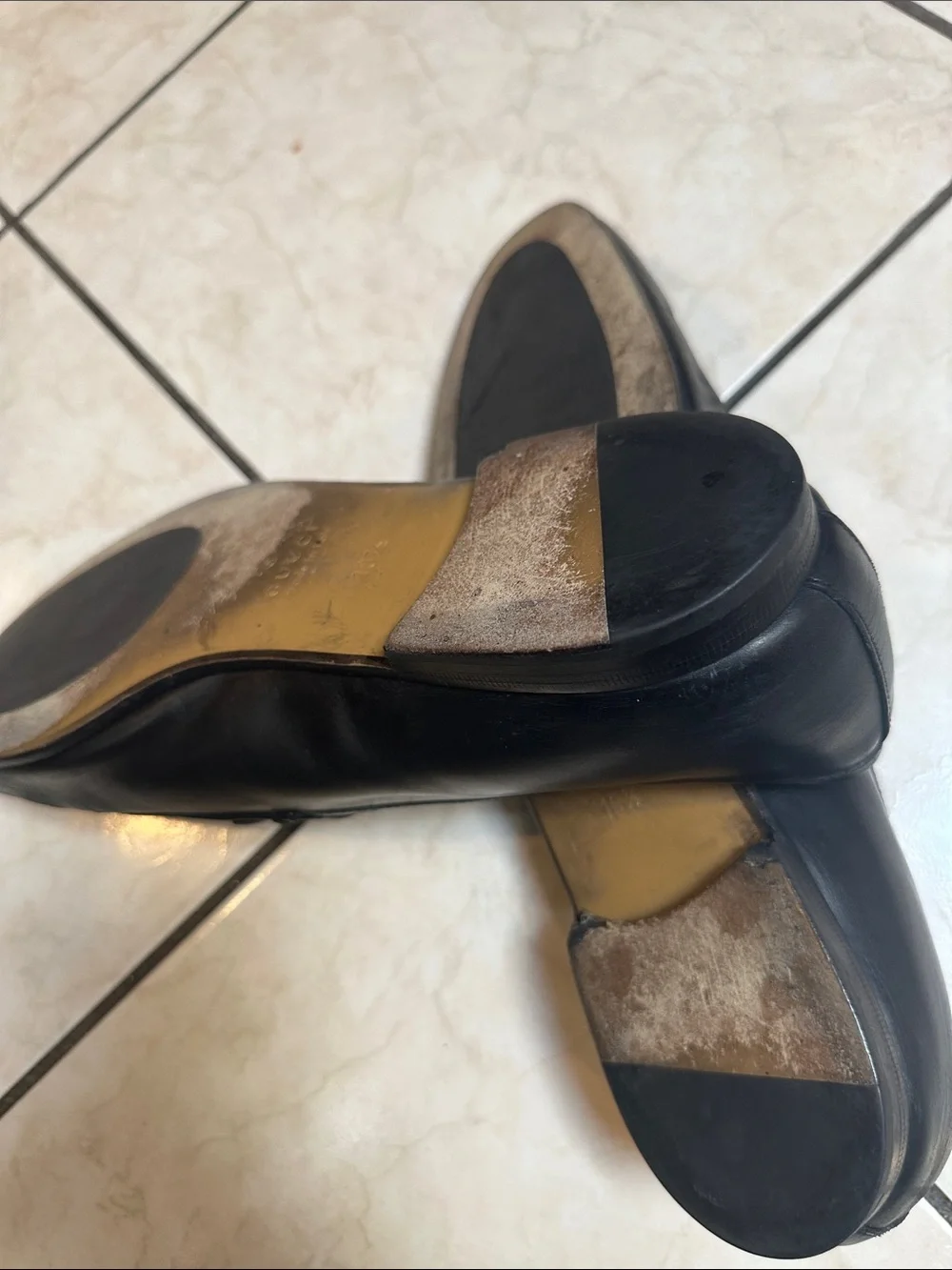Gucci Men’s Black Leather Oxfords with Brown Soles